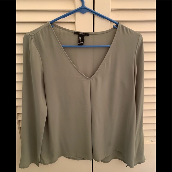 Forever 21 Tops - Forever 21 Blouse